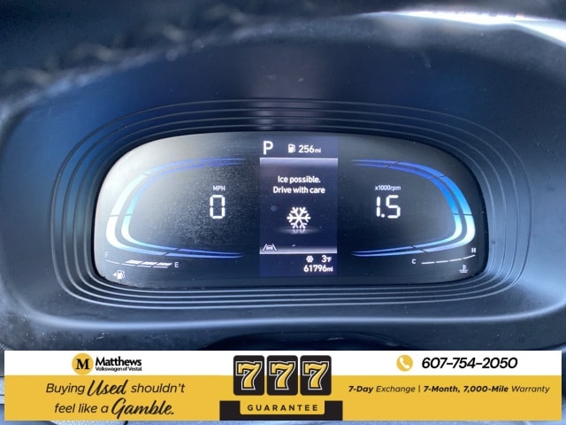 Additional photo of vehicle.