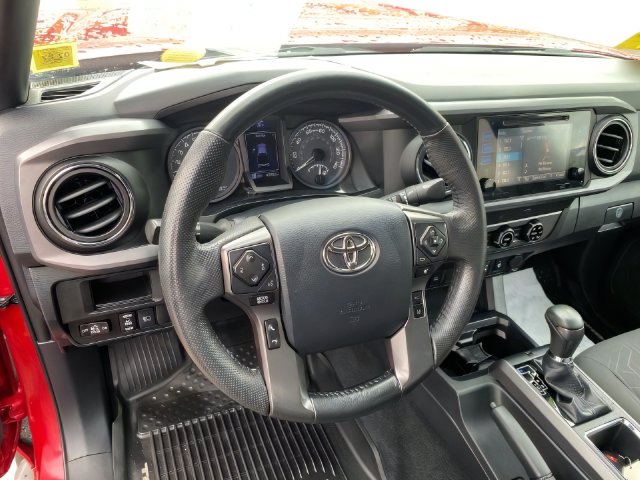 Additional photo of vehicle.