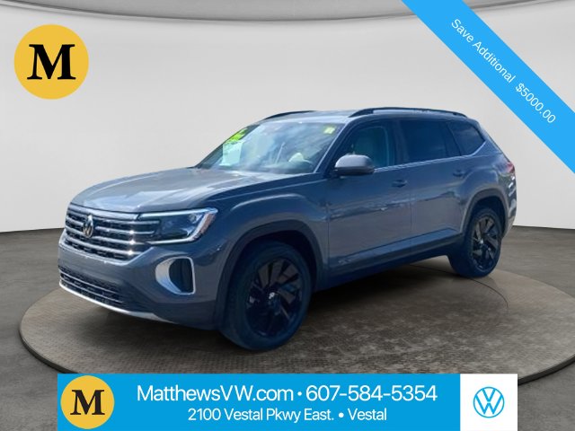 2026 Volkswagen Atlas SE w/Tech