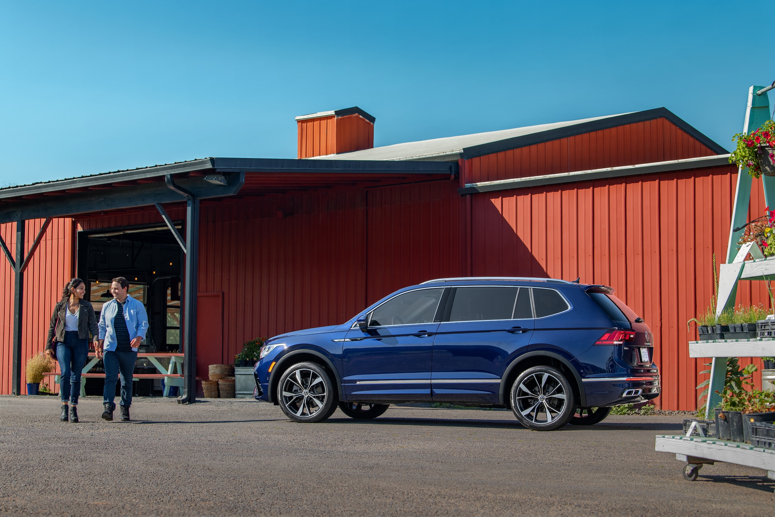 2024-Volkswagen-Tiguan-SELRLine-SUV-L01.jpg
