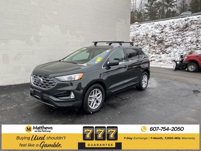 2022 Ford Edge SEL's photo