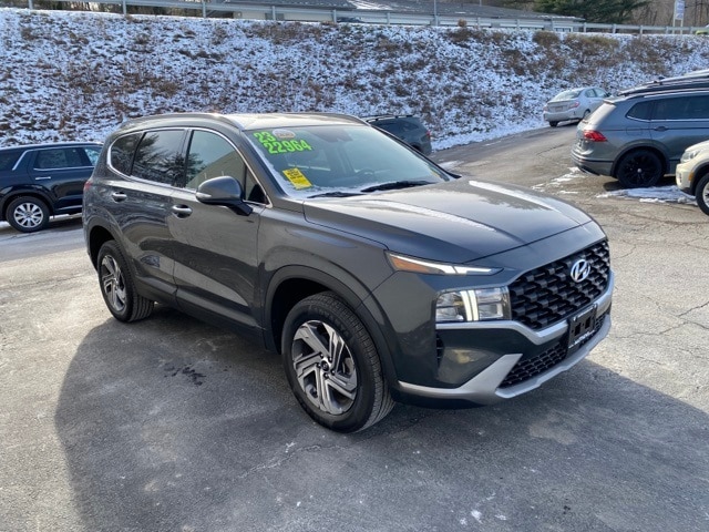 Additional photo of vehicle.