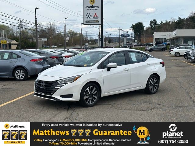 2025 Nissan Versa 1.6 SV CVT's photo