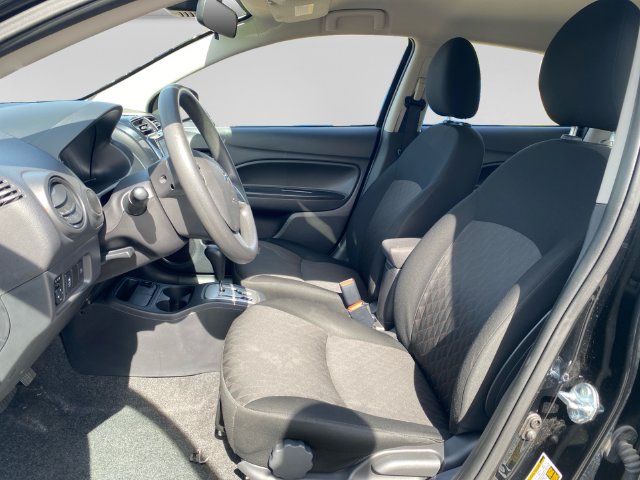 Additional photo of vehicle.