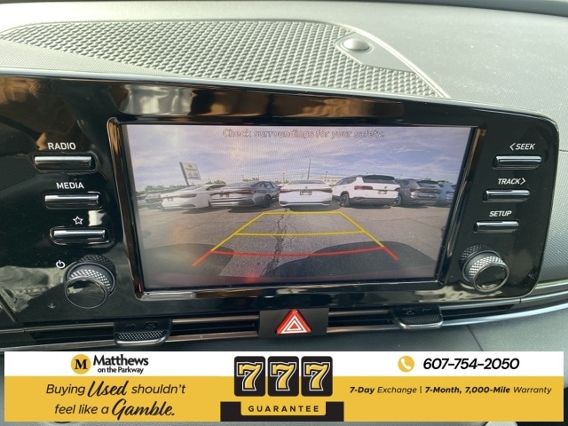 Additional photo of vehicle.