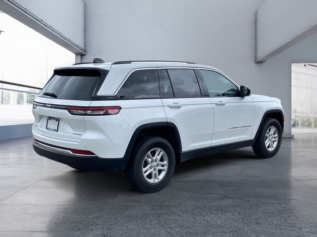 2023 Jeep Grand Cherokee Laredo - Photo 5