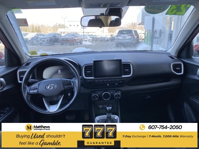 Additional photo of vehicle.