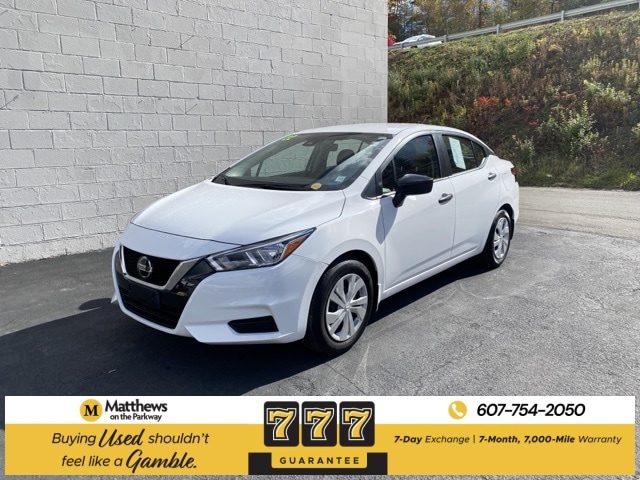 2022 Nissan Versa Sedan S