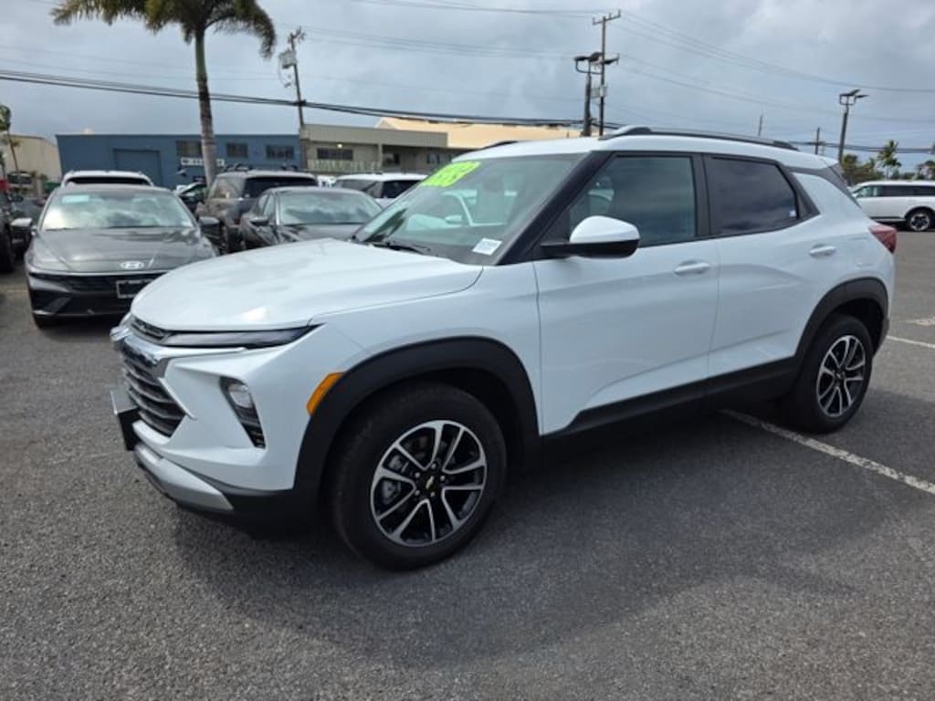 Used 2024 Chevrolet Trailblazer LT SUV