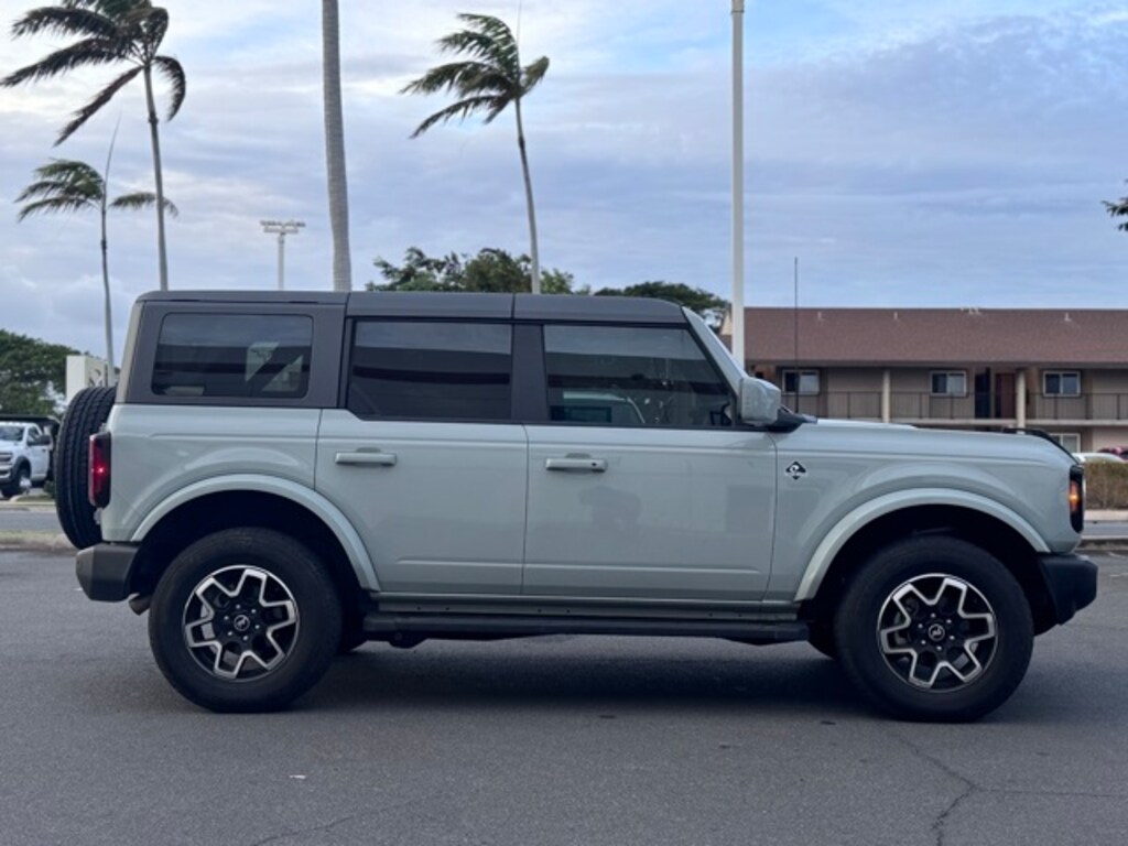 Used 2024 Ford Bronco Outer Banks SUV