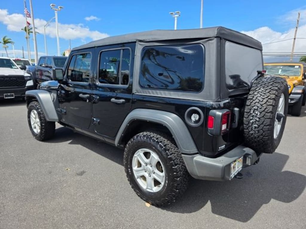 Used 2022 Jeep Wrangler Unlimited Sport SUV