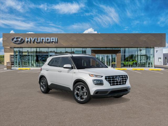 2025 Hyundai Venue SEL photo 2
