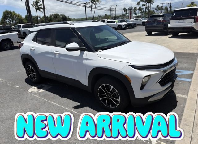 Summit White 2024 Chevrolet Trailblazer SUV / Crossover Four-Wheel Drive 9-Speed Automatic
