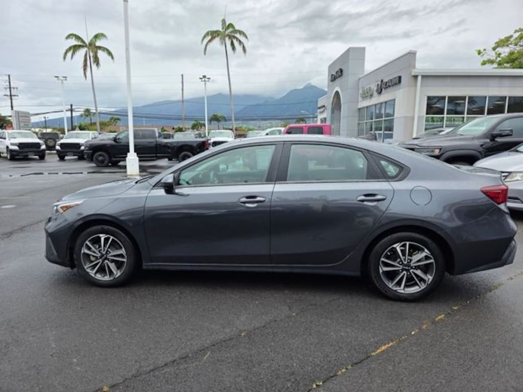 Used 2023 Kia Forte LXS Sedan
