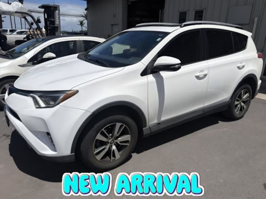Used 2017 Toyota RAV4 XLE SUV