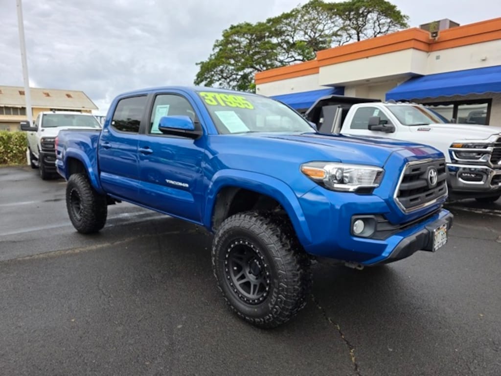 Used 2017 Toyota Tacoma SR5 V6 Truck Double Cab