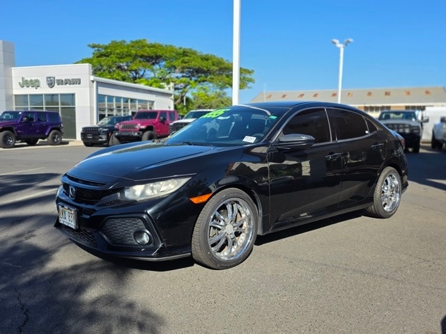 2018 Honda Civic EX Hatchback photo 3