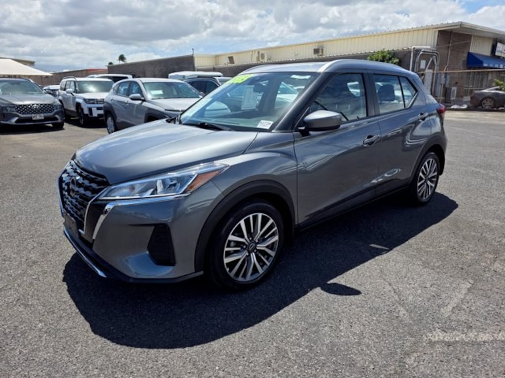Used 2023 Nissan Kicks SV SUV