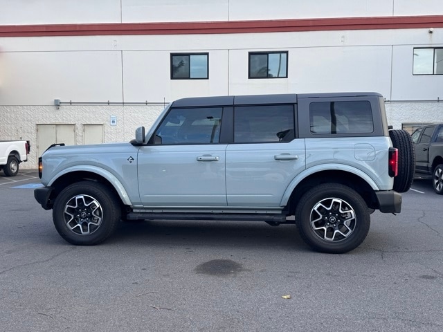 2024 Ford Bronco Outer Banks photo 4