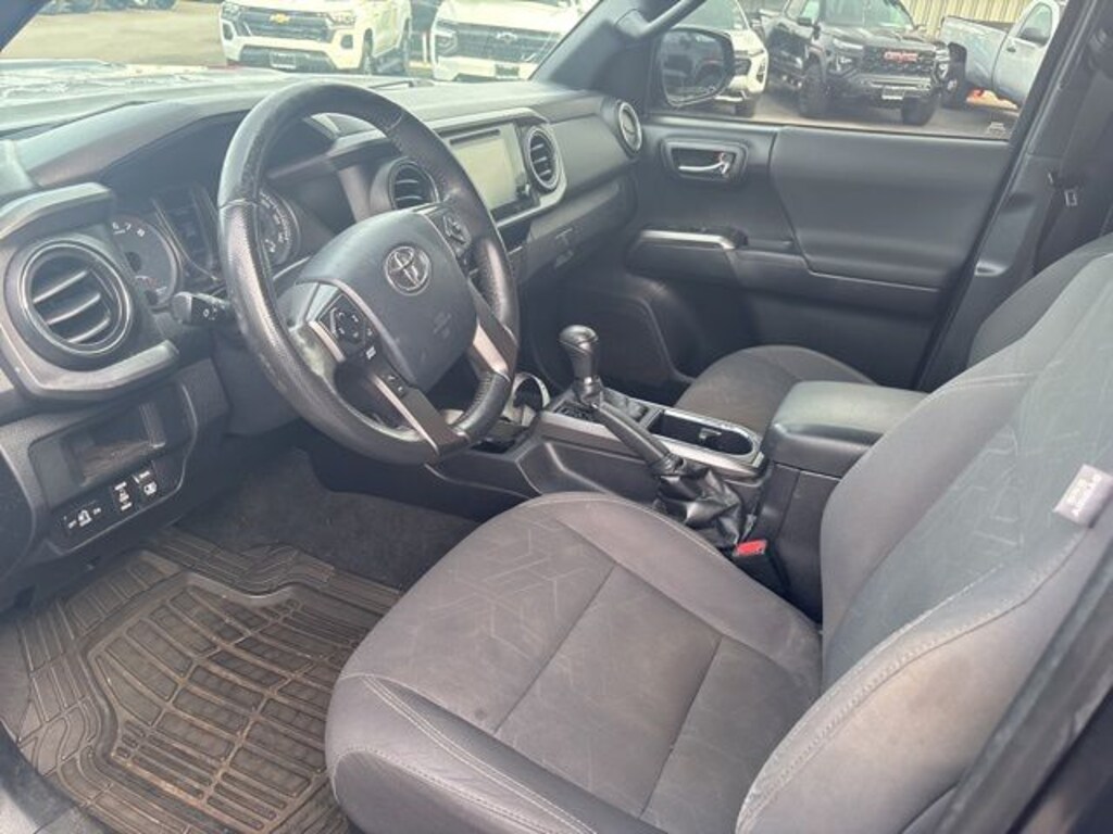 Used 2017 Toyota Tacoma TRD Sport V6 Truck Double Cab