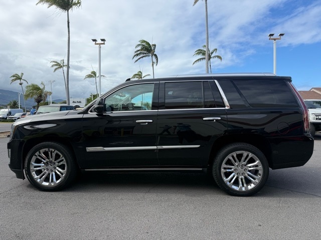 2020 Cadillac Escalade Premium Luxury photo 7