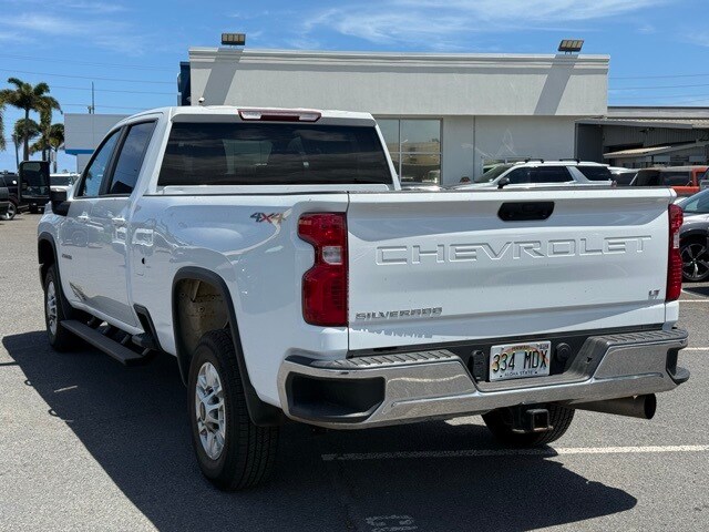 2023 Chevrolet Silverado 2500HD LT photo 3