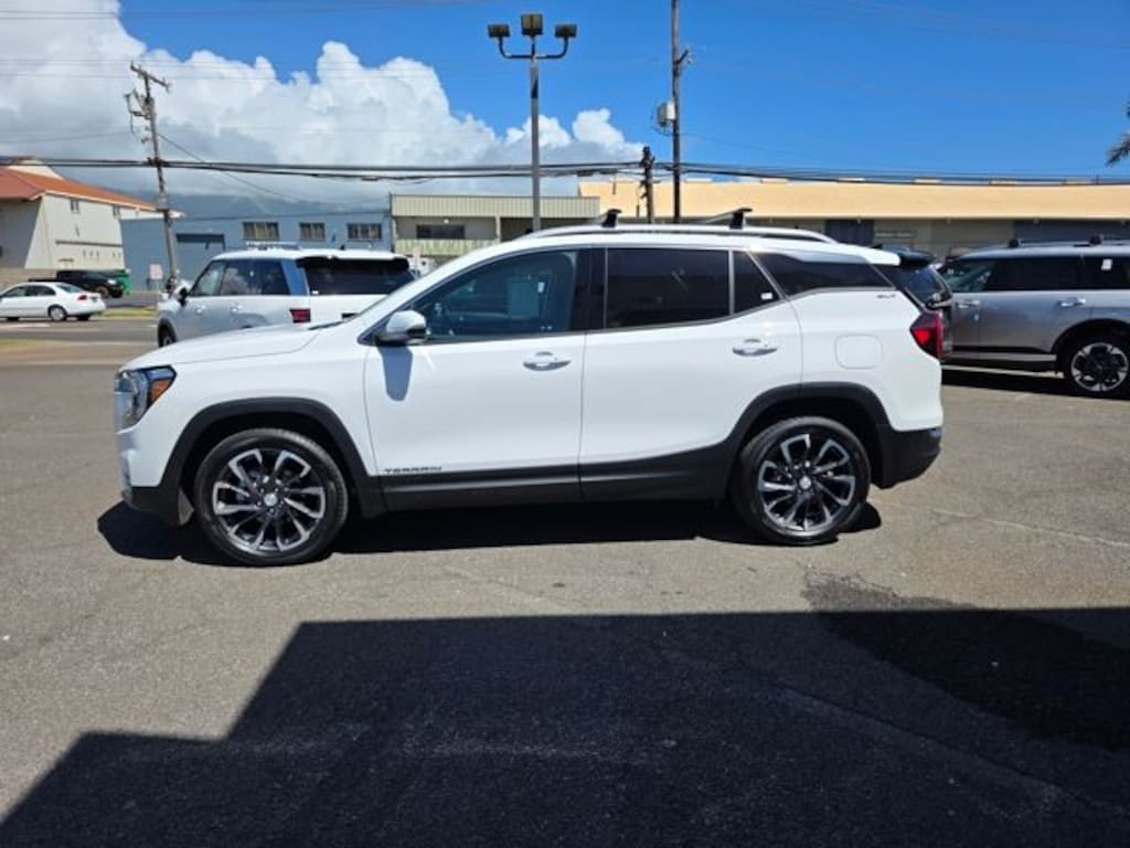 Used 2022 GMC Terrain SLT SUV