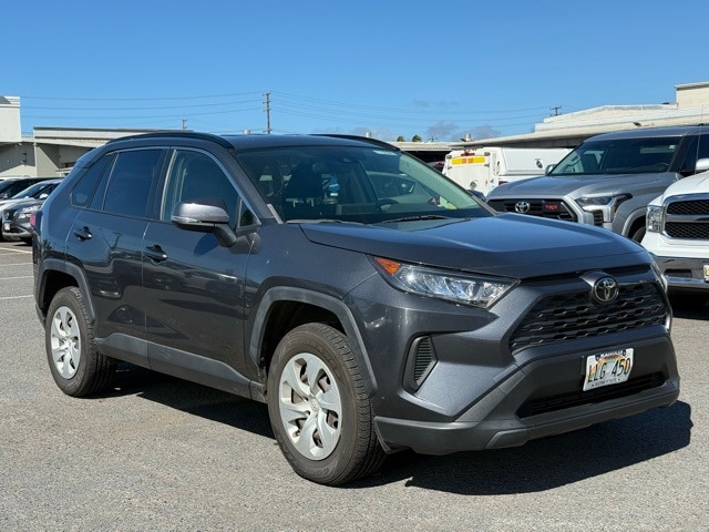 Used 2020 Toyota RAV4 LE with VIN JTMG1RFV1LD057968 for sale in Northfield, Minnesota