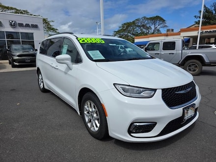 2022 Chrysler Pacifica Touring L Van Passenger Van