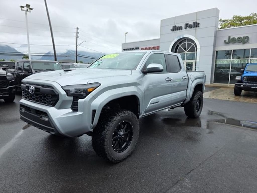 Used 2025 Toyota Tacoma Truck Double Cab