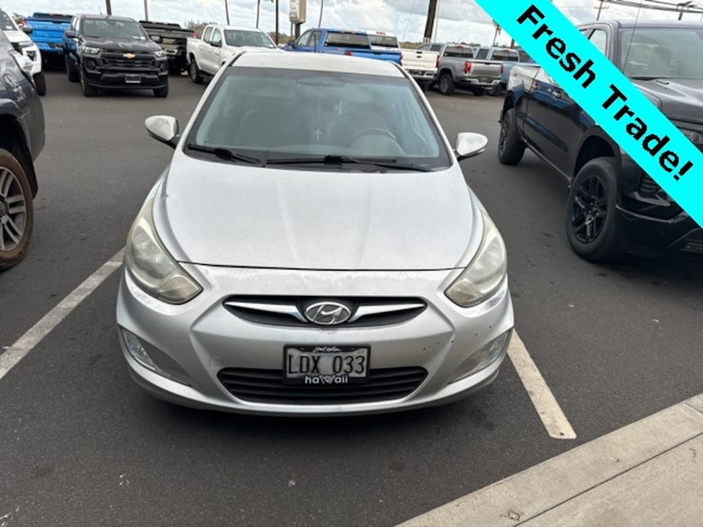 Used 2013 Hyundai Accent SE Hatchback