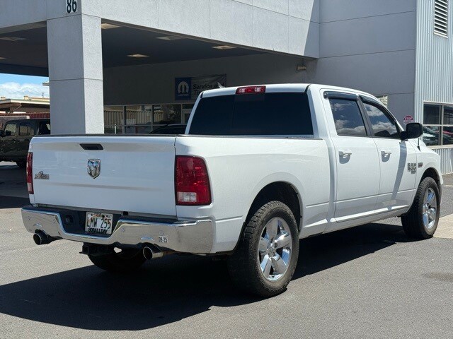 2019 Ram 1500 Classic SLT photo 3