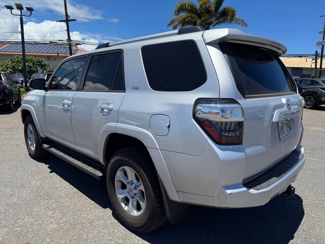 2024 Toyota 4Runner SR5 photo 4