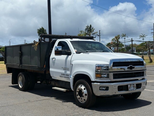 2022 Chevrolet Silverado 5500HD Work Truck photo 2