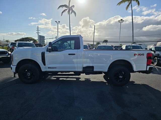 2025 Ford F-250 XLT photo 4