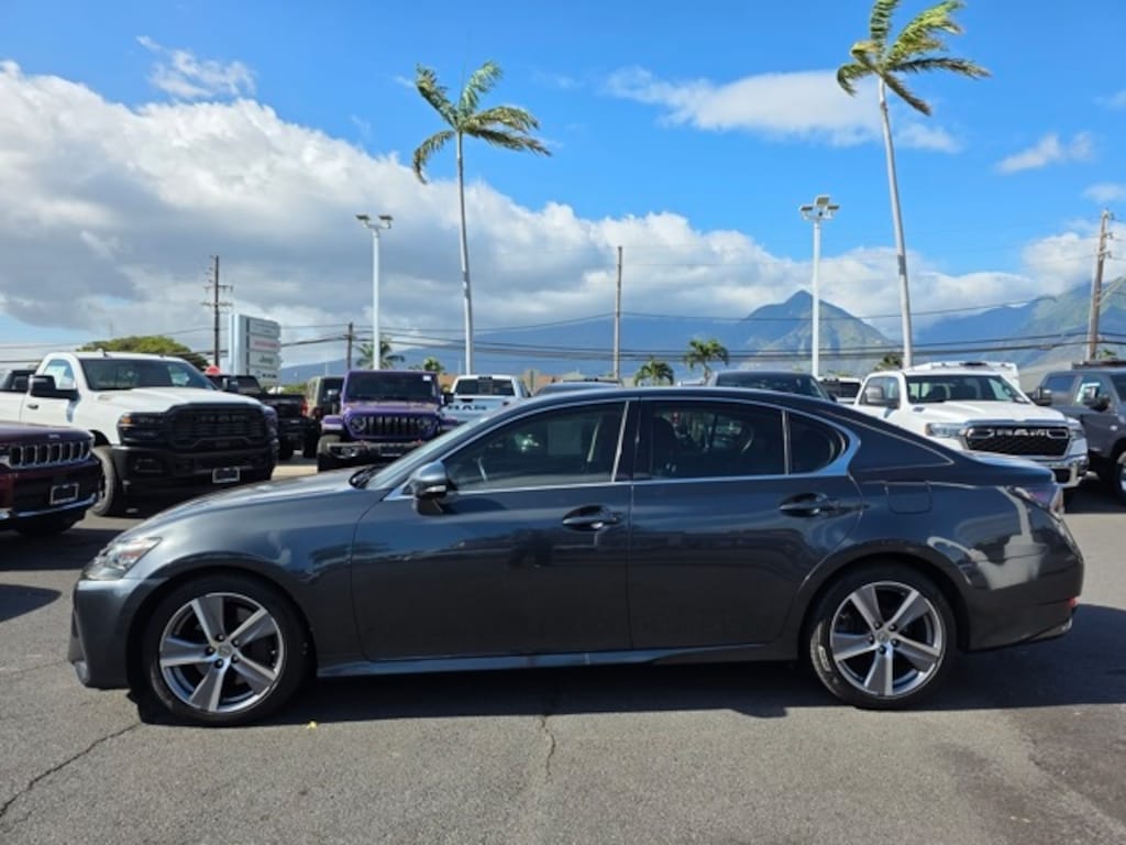 Used 2017 Lexus GS 200t Sedan
