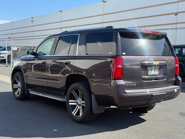 2015 Chevrolet Tahoe LTZ photo 3