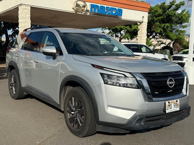 Used 2022 Nissan Pathfinder SV with VIN 5N1DR3BA9NC228255 for sale in Kahului, HI