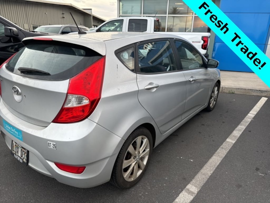 Used 2013 Hyundai Accent SE Hatchback