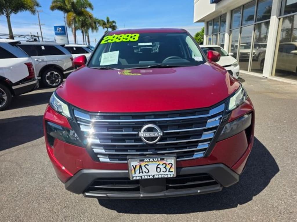 Used 2025 Nissan Rogue SV SUV