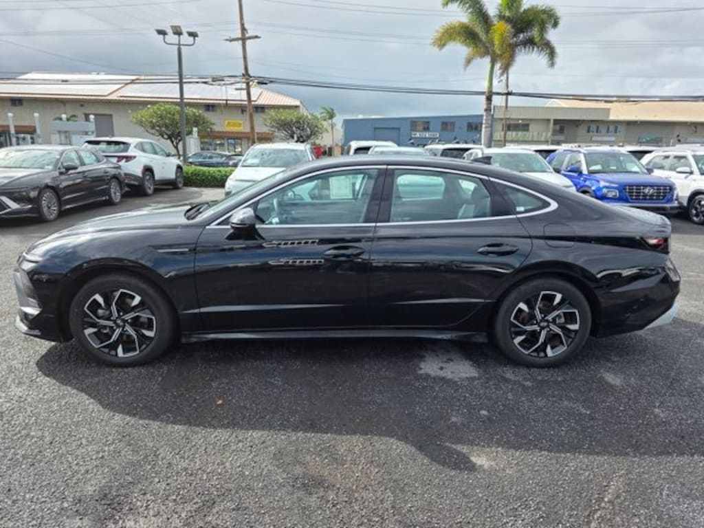 Used 2024 Hyundai Sonata SEL Sedan