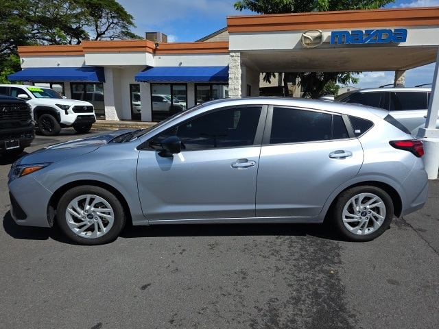 2025 Subaru Impreza Base photo 3