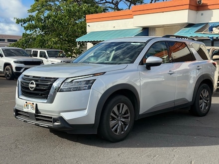 2022 Nissan Pathfinder SV SUV