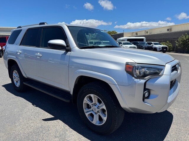 2024 Toyota 4Runner SR5 photo 2