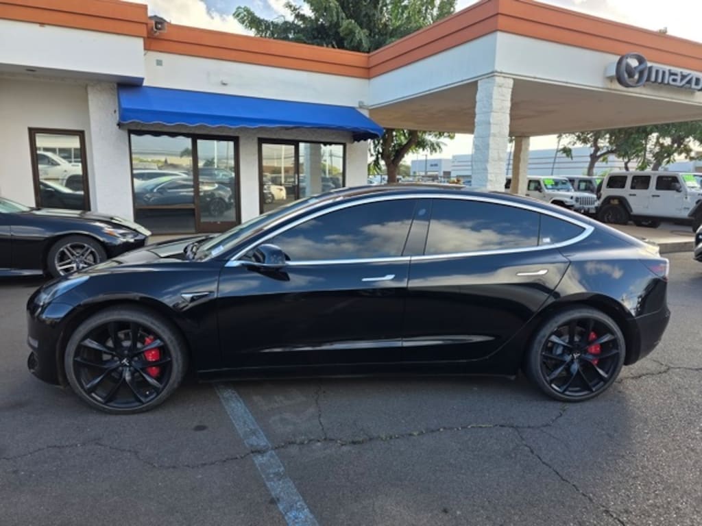 Used 2019 Tesla Model 3 Standard Range Plus Sedan