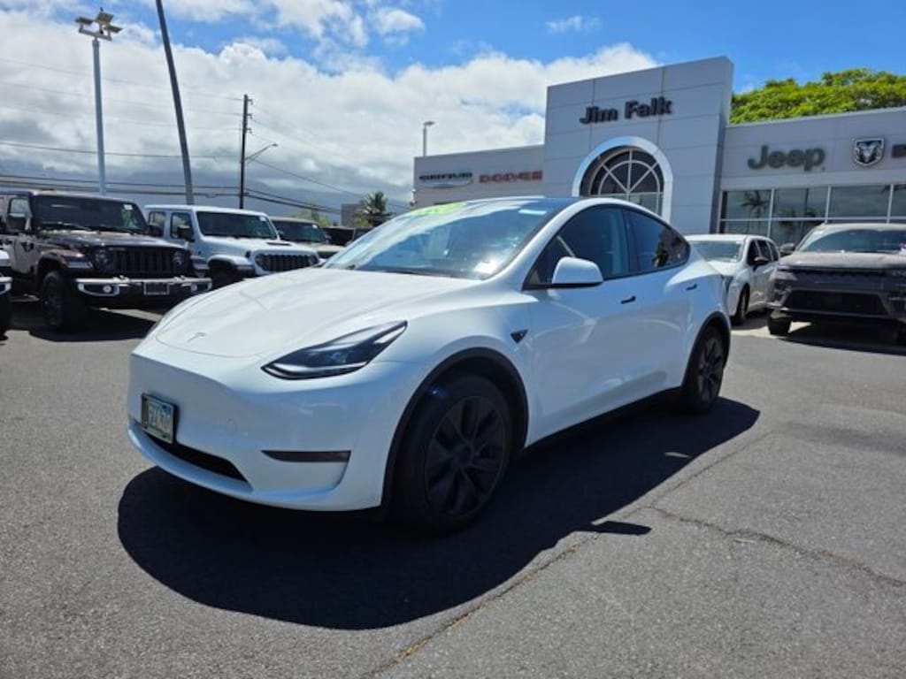 Used 2025 Tesla Model Y Long Range SUV