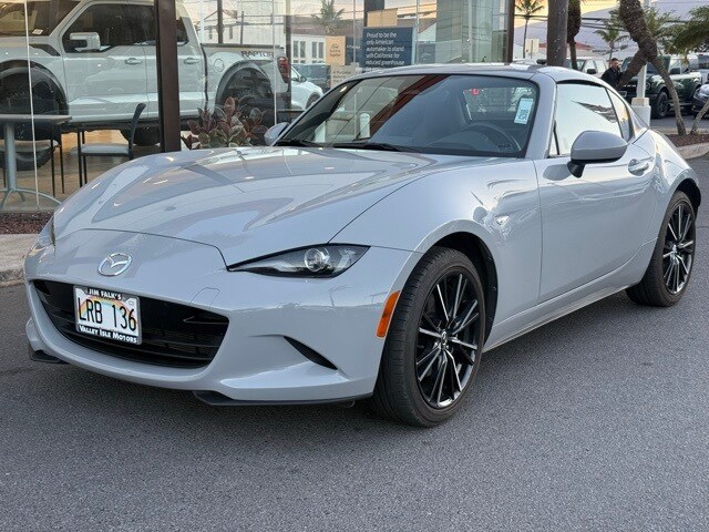 2024 Mazda MX-5 Miata Miata RF Grand Touring photo 2