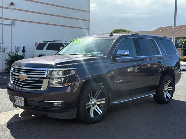 2015 Chevrolet Tahoe LTZ photo 2