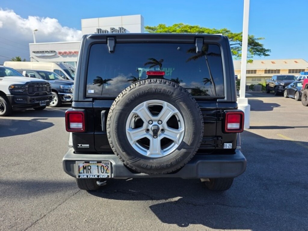 Used 2022 Jeep Wrangler Unlimited Sport SUV