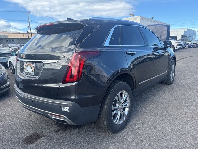 2020 Cadillac XT5 Premium Luxury photo 2